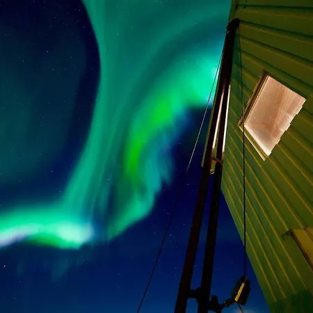 Harbour * ستامسوند